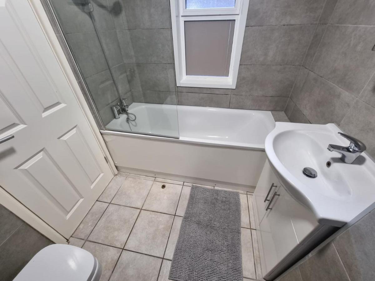 2 Bedroom Apartment In Kentish Town Londyn Zewnętrze zdjęcie